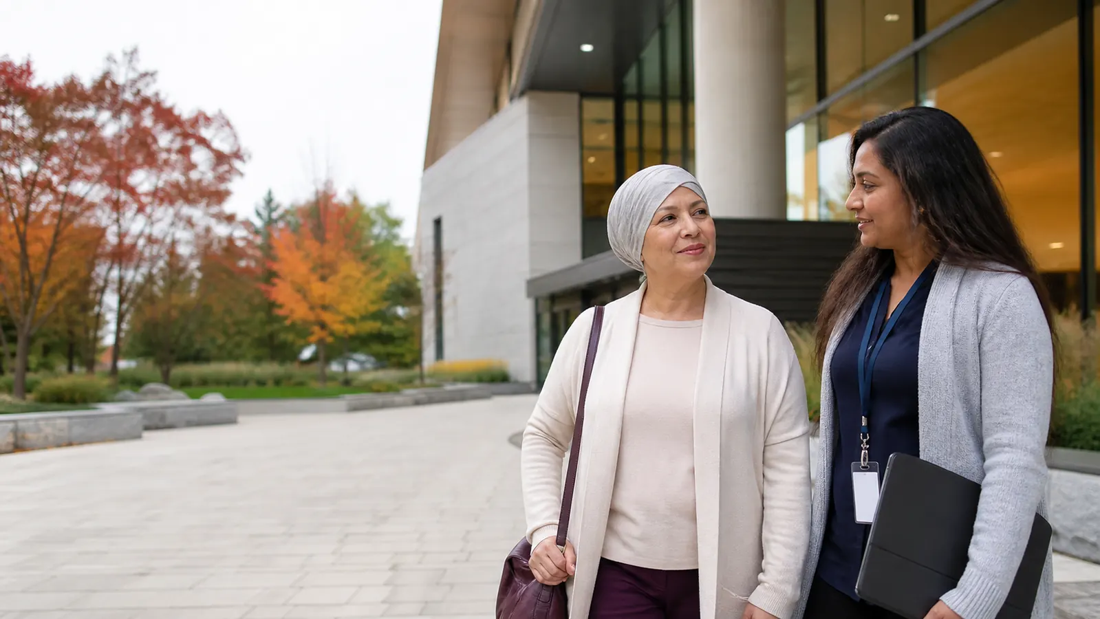 Cancer patient and support navigator near a Canadian cancer centre